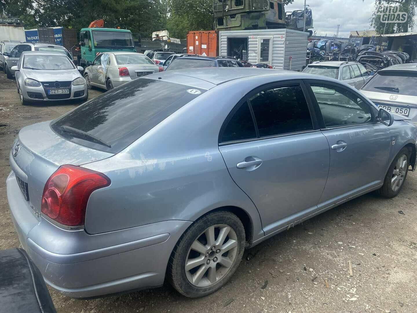 Toyota Avensis D-4D 2003 m