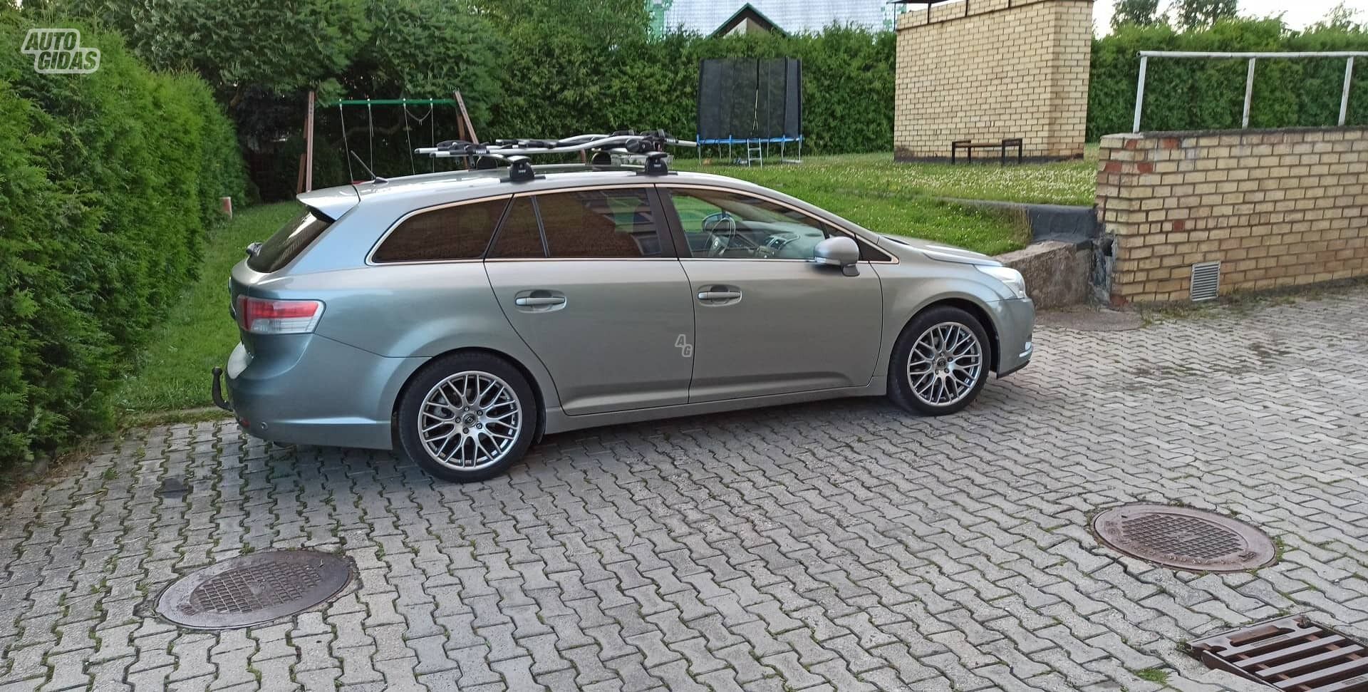 Avensis литые R18 диски