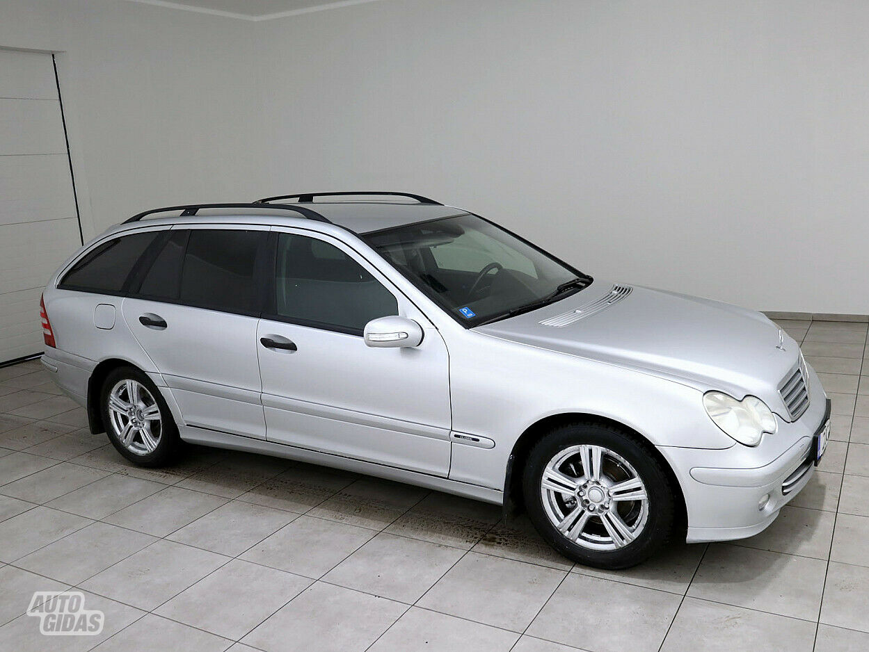 Mercedes-Benz C 200 2004 г Универсал