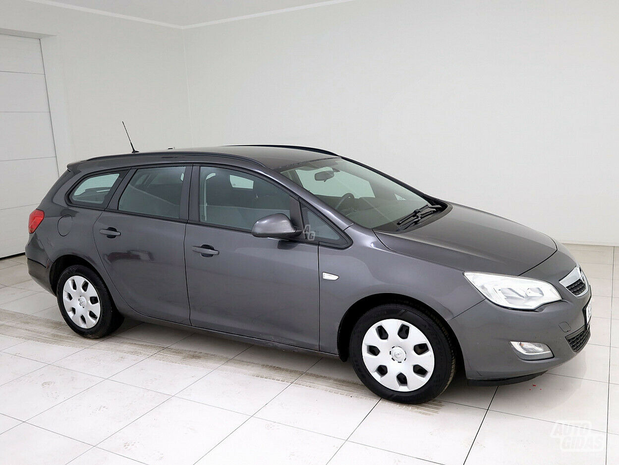 Opel Astra CDTi 2012 m