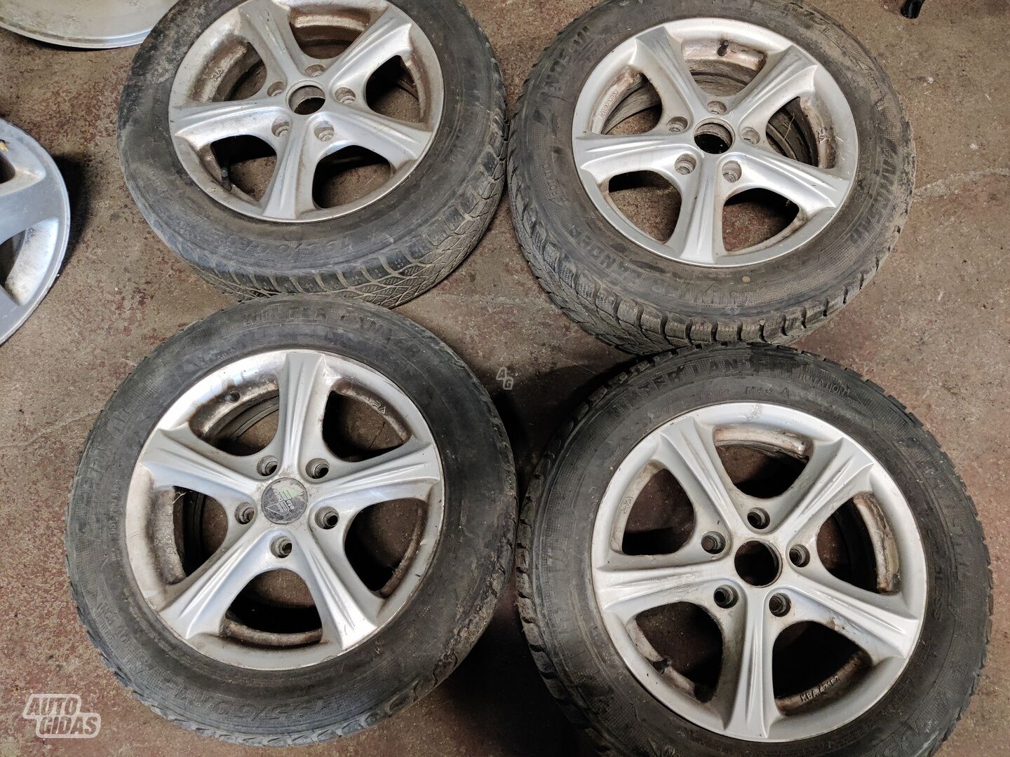 Light alloy R15 rims