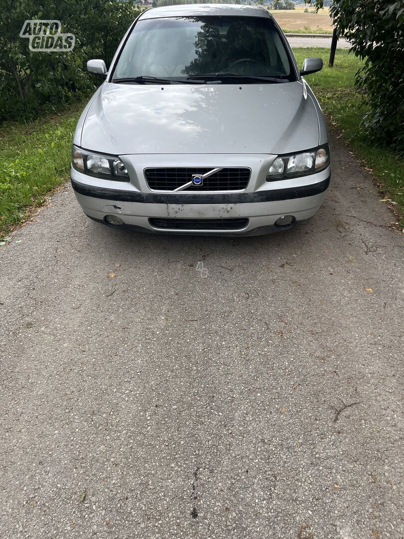 Volvo S60 2003 m dalys