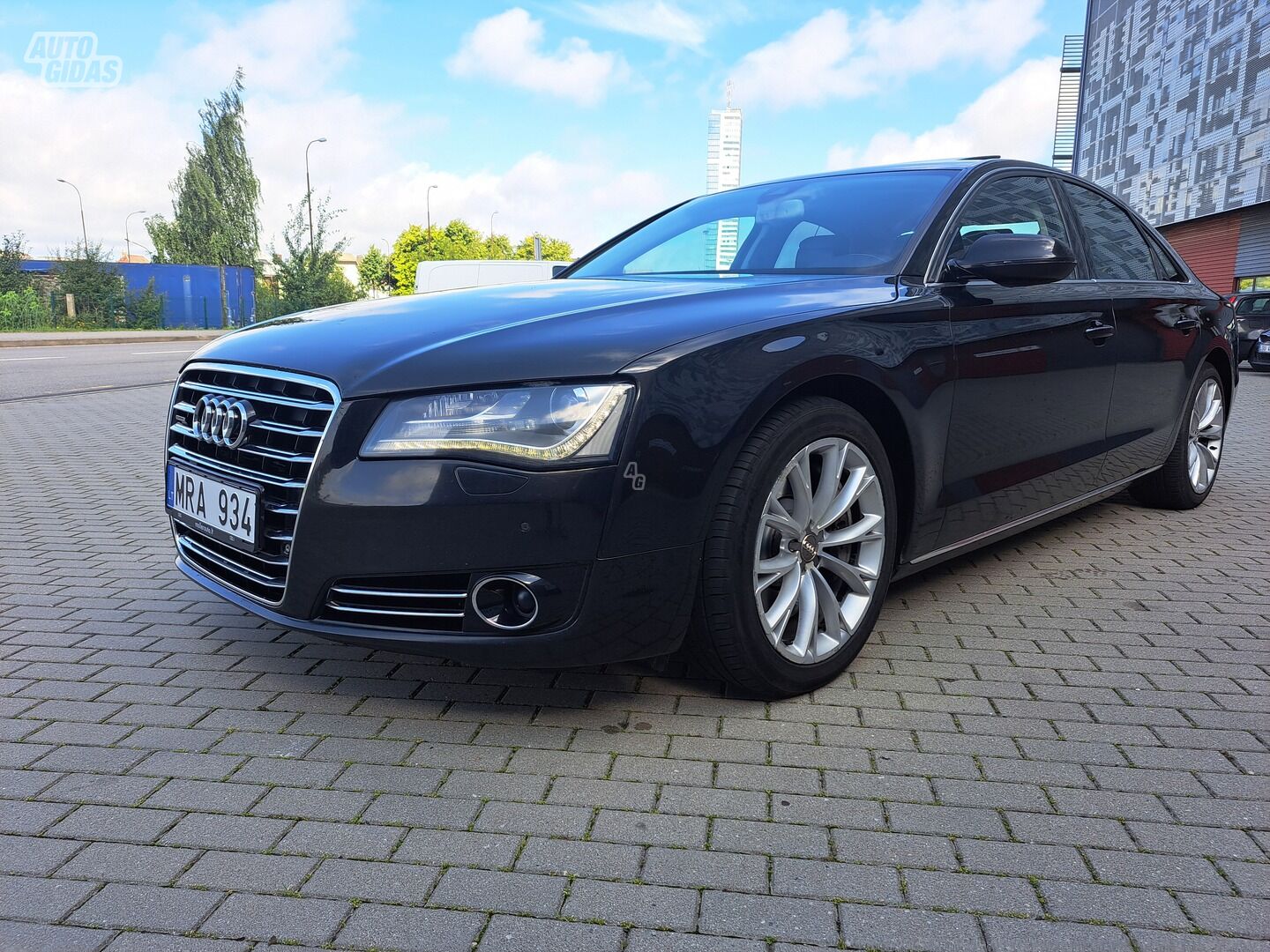 Audi A8 D4 TDI L Quattro 2010 y