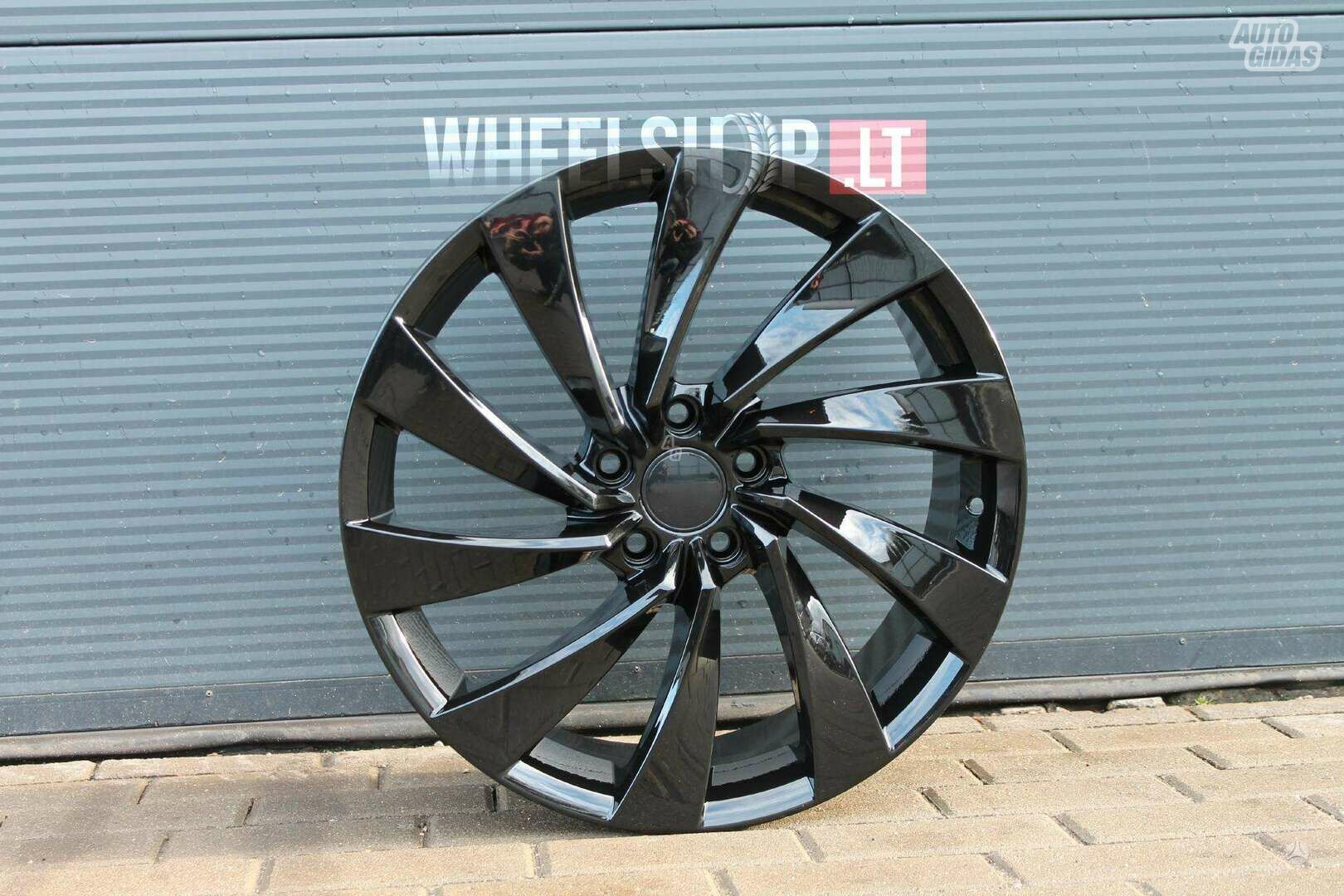 Volkswagen EU-B5083 Rosario Style Gloss light alloy R17 rims