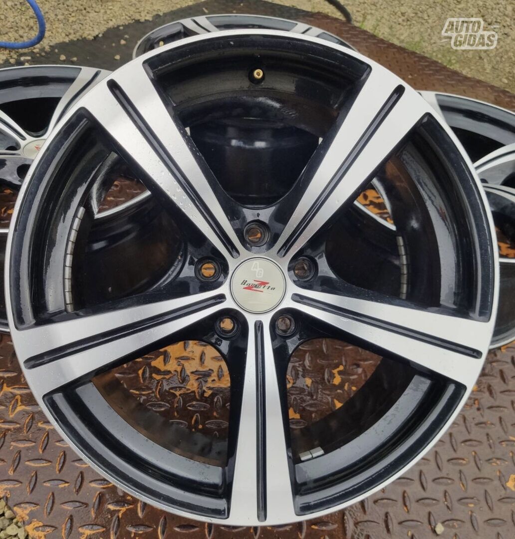 Light alloy R18 rims