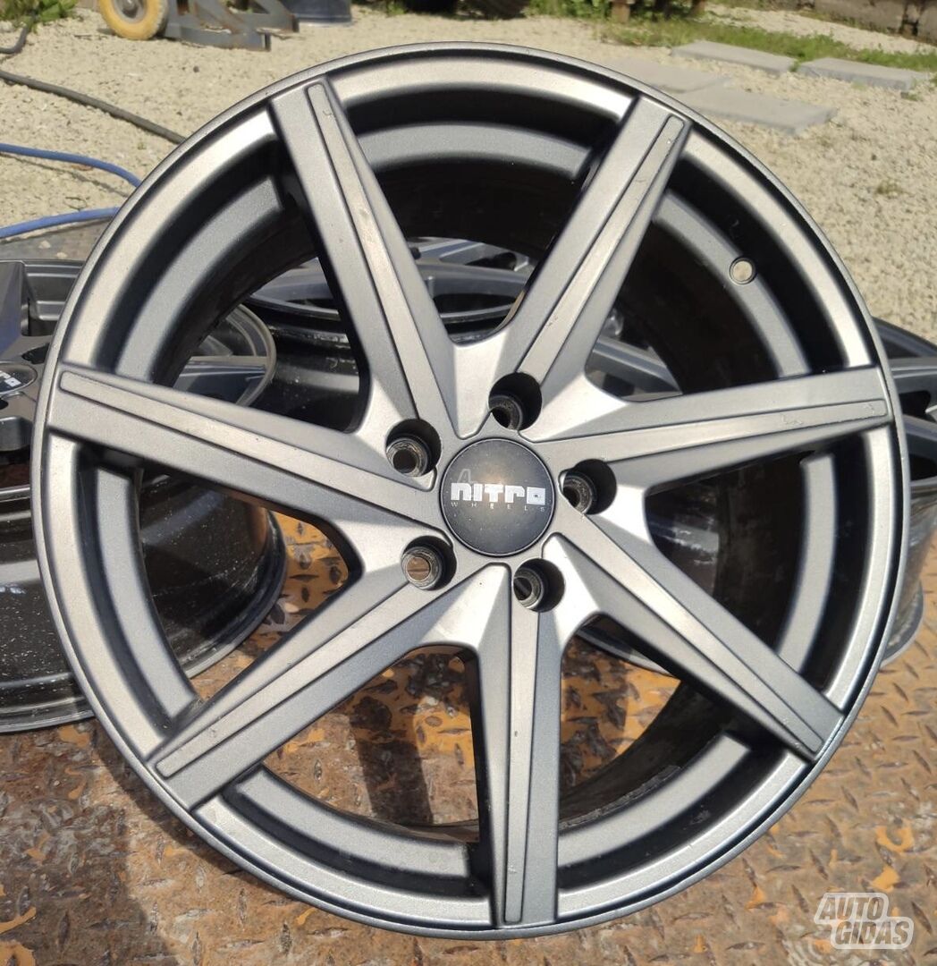 Light alloy R18 rims