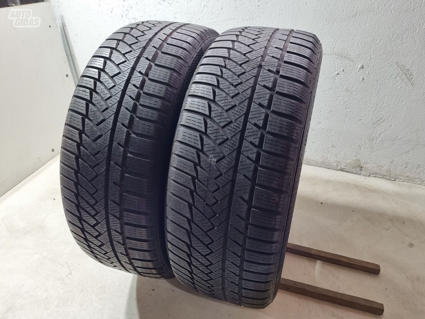 Continental 5mm R17 universal tyres passanger car