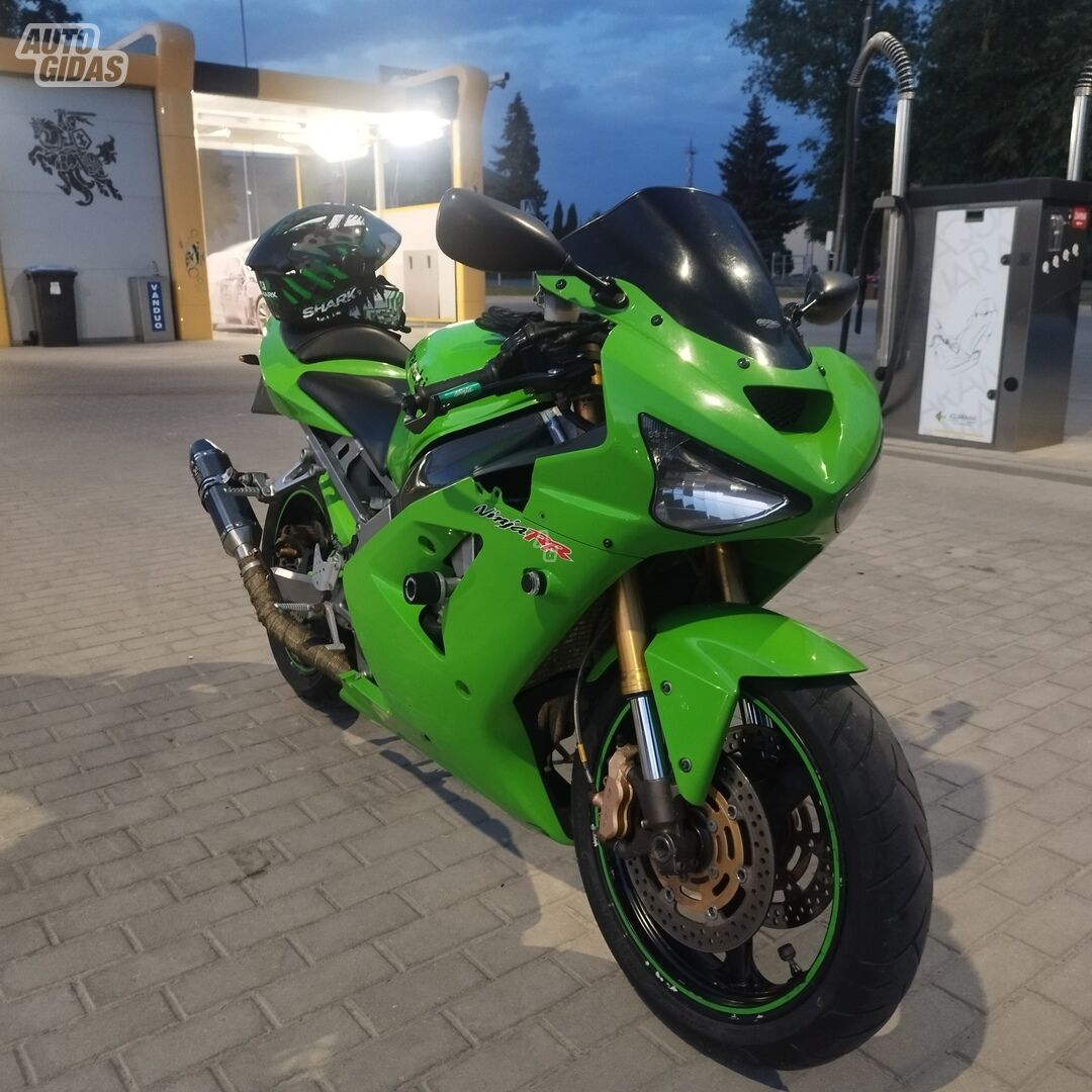 Kawasaki Ninja ZX-6R 2004 г Спортивные / Superbike мотоцикл