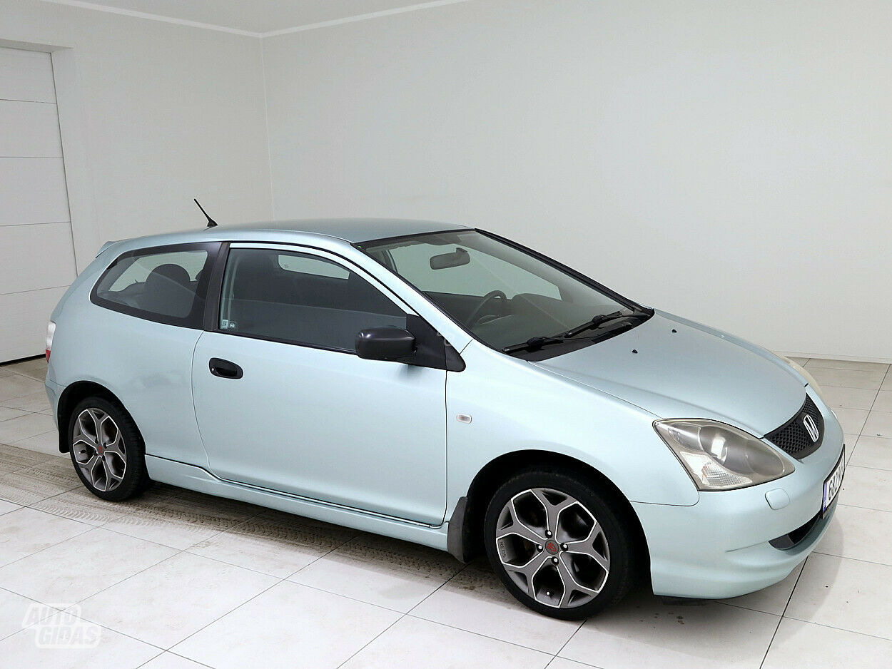 Honda Civic 2005 г Хэтчбек