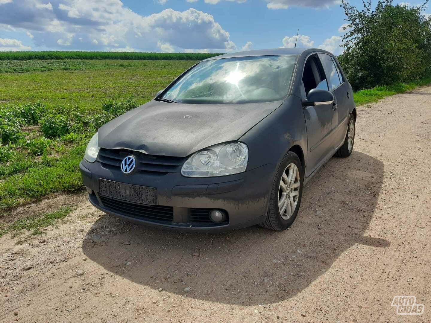 Volkswagen Golf 2006 г запчясти