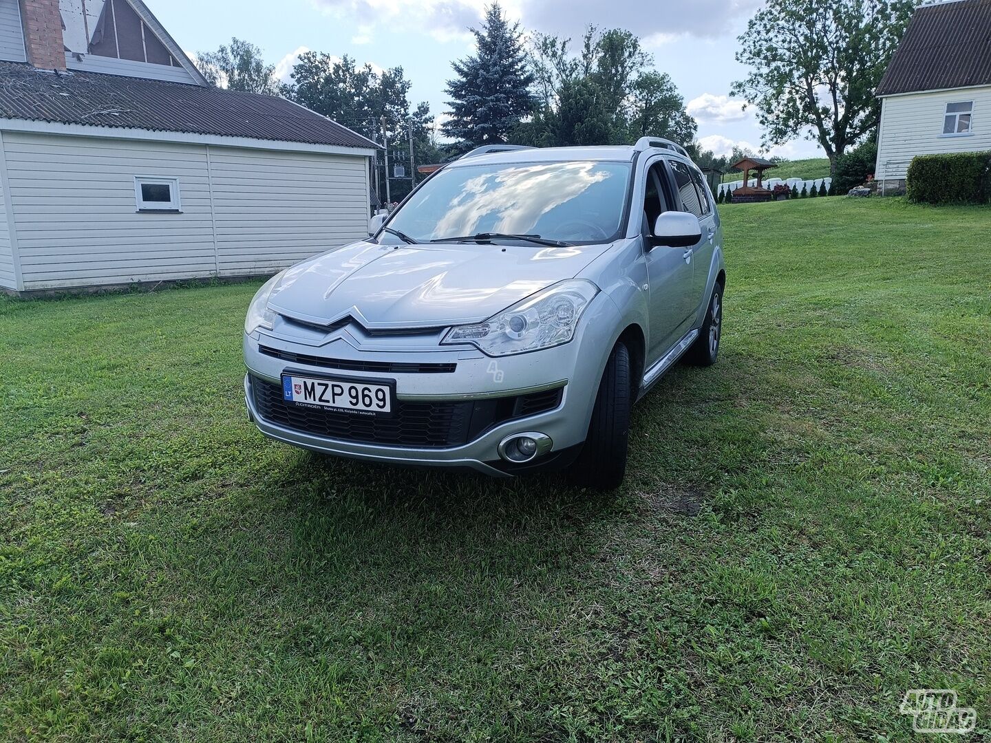 Citroen C-Crosser 2009 y Off-road / Crossover