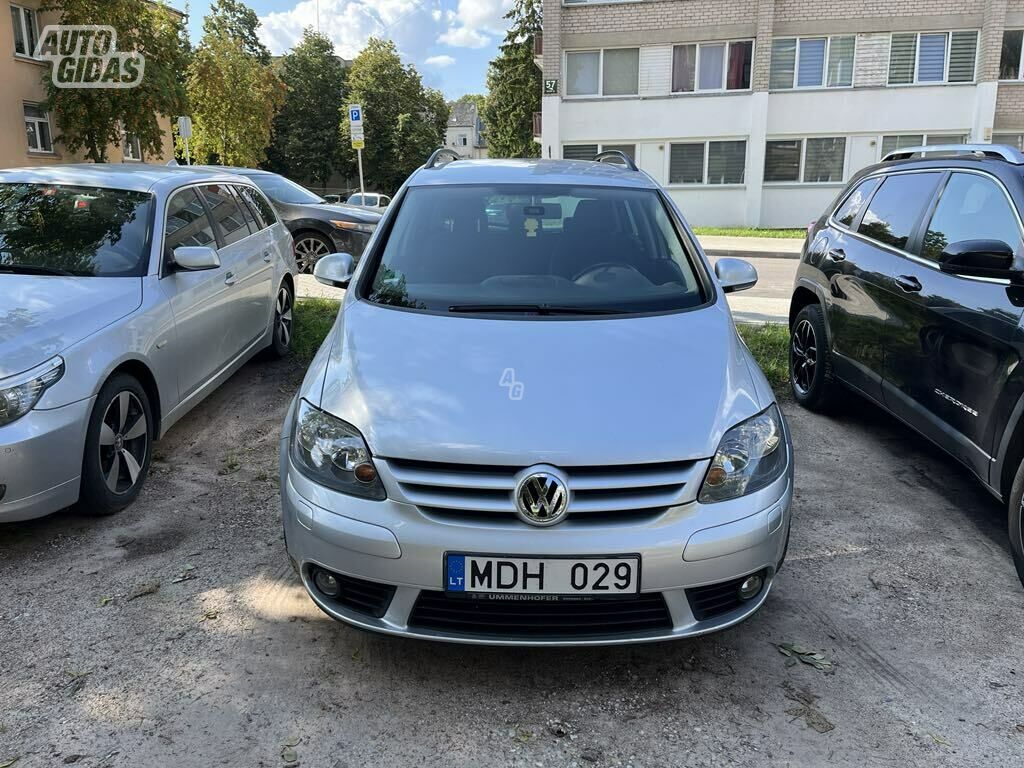 Volkswagen Golf Plus 2008 г Хэтчбек