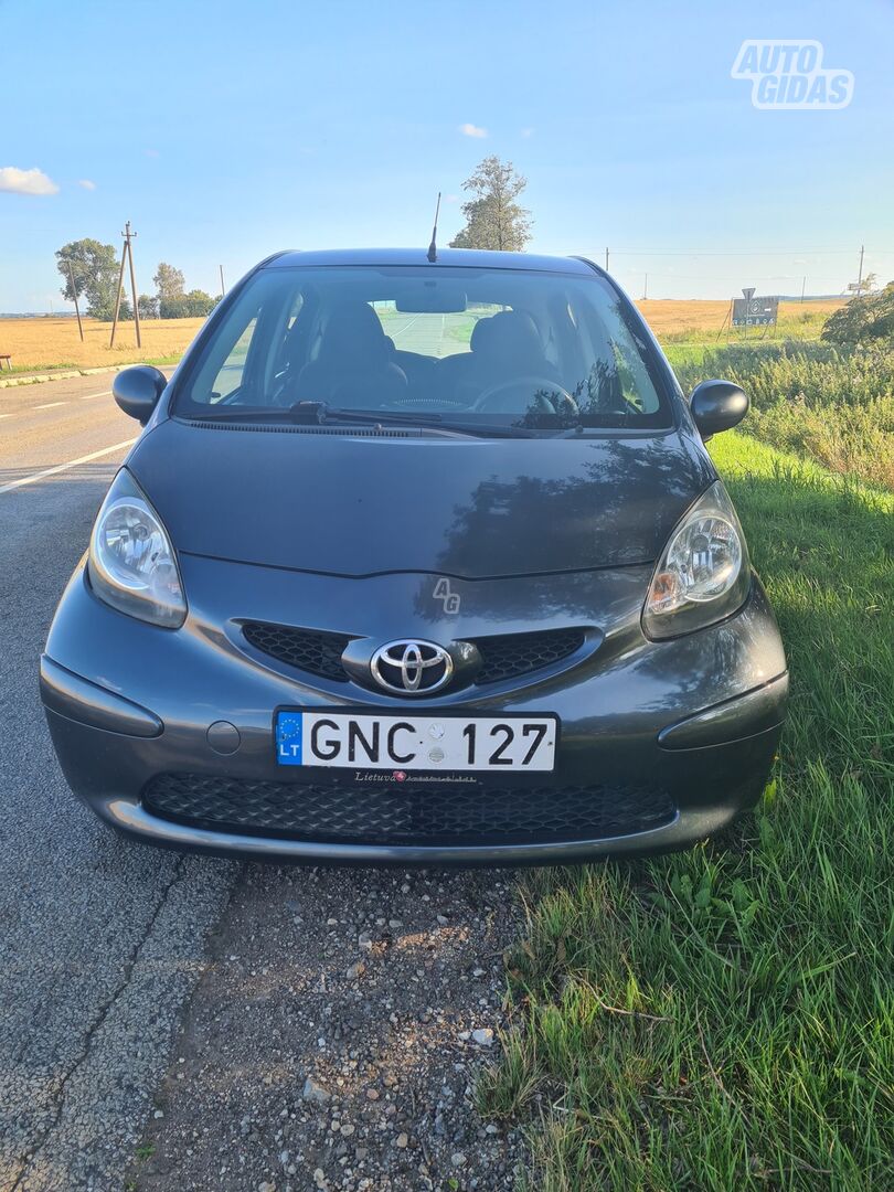 Toyota Aygo I d Luna 2008 г