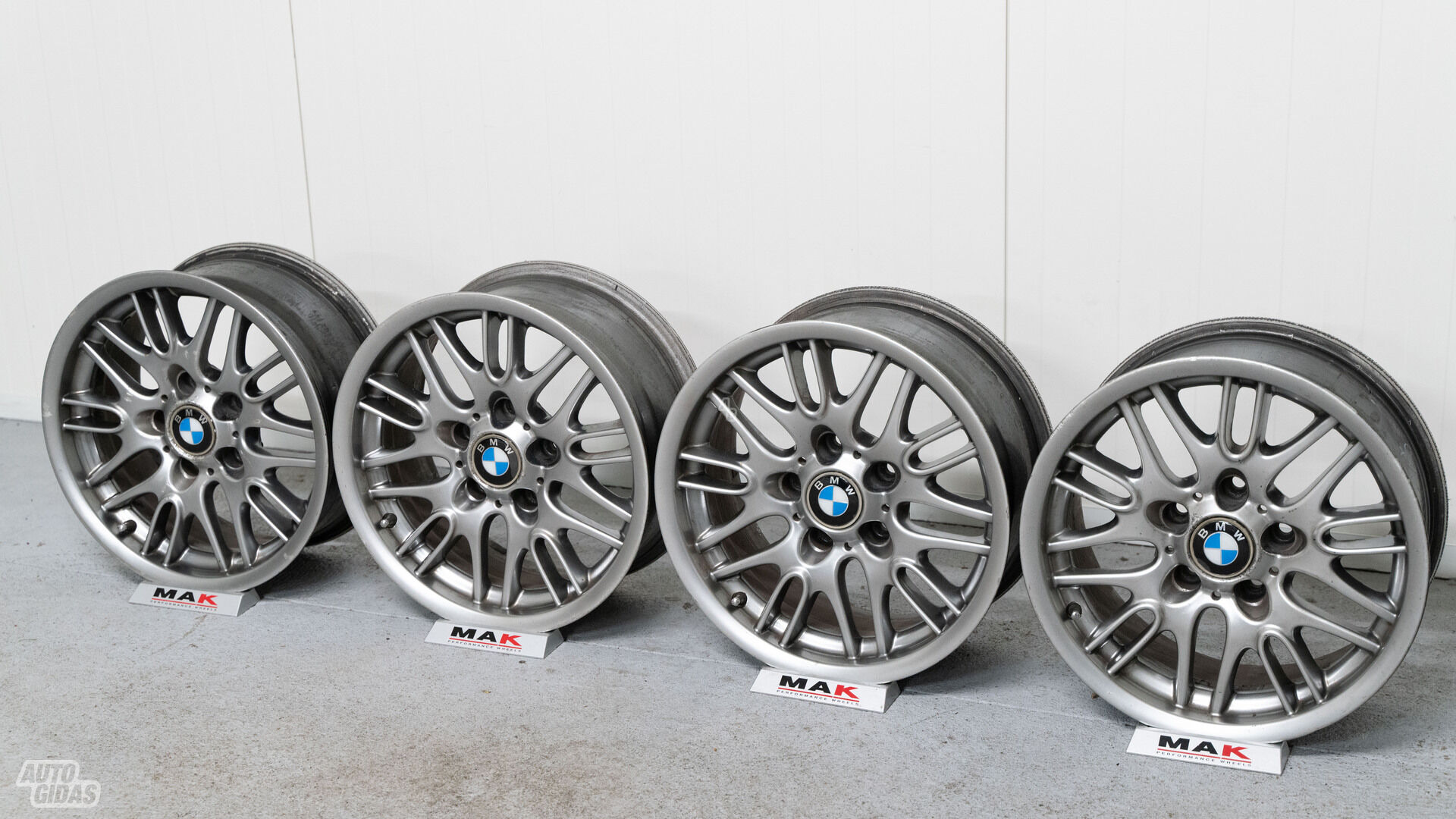 Light alloy R16 rims