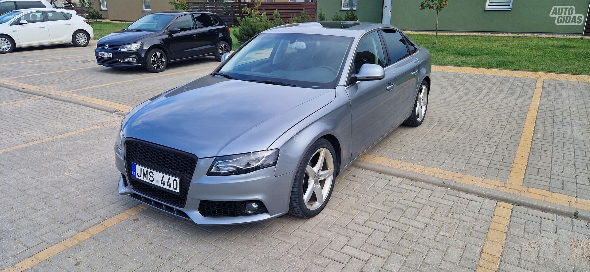 Audi A4 B8 FSI 2009 г