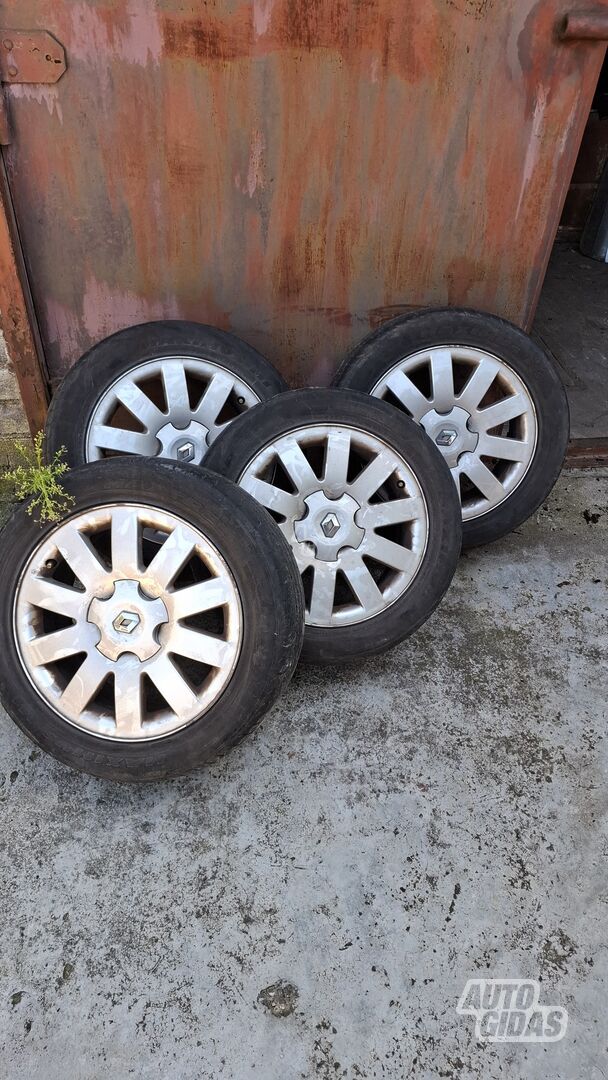 Renault light alloy R16 rims