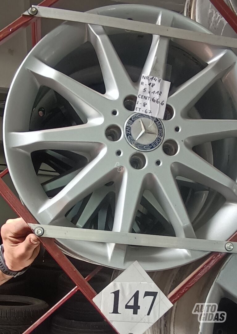 Nr147 light alloy R18 rims