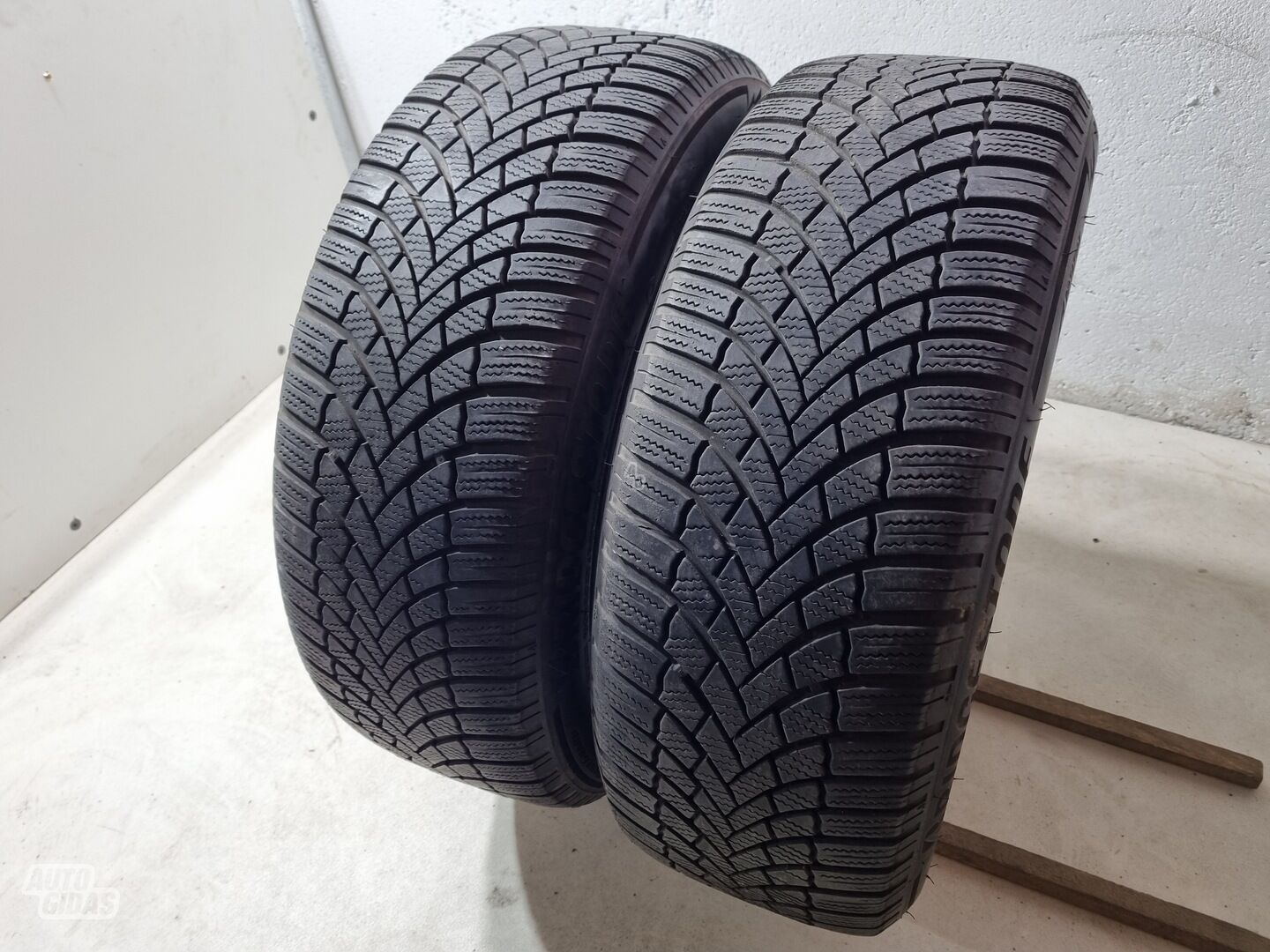 Bridgestone 5-6mm, 2022m R17 universal tyres passanger car