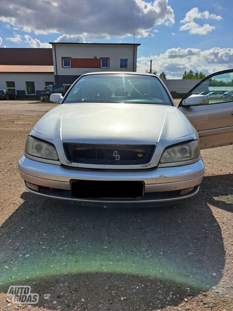 Opel Omega B FL 2,2 dti 2001 y parts