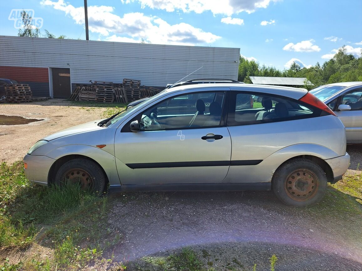 Ford Focus MK1 1,8 tddi 2000 г запчясти