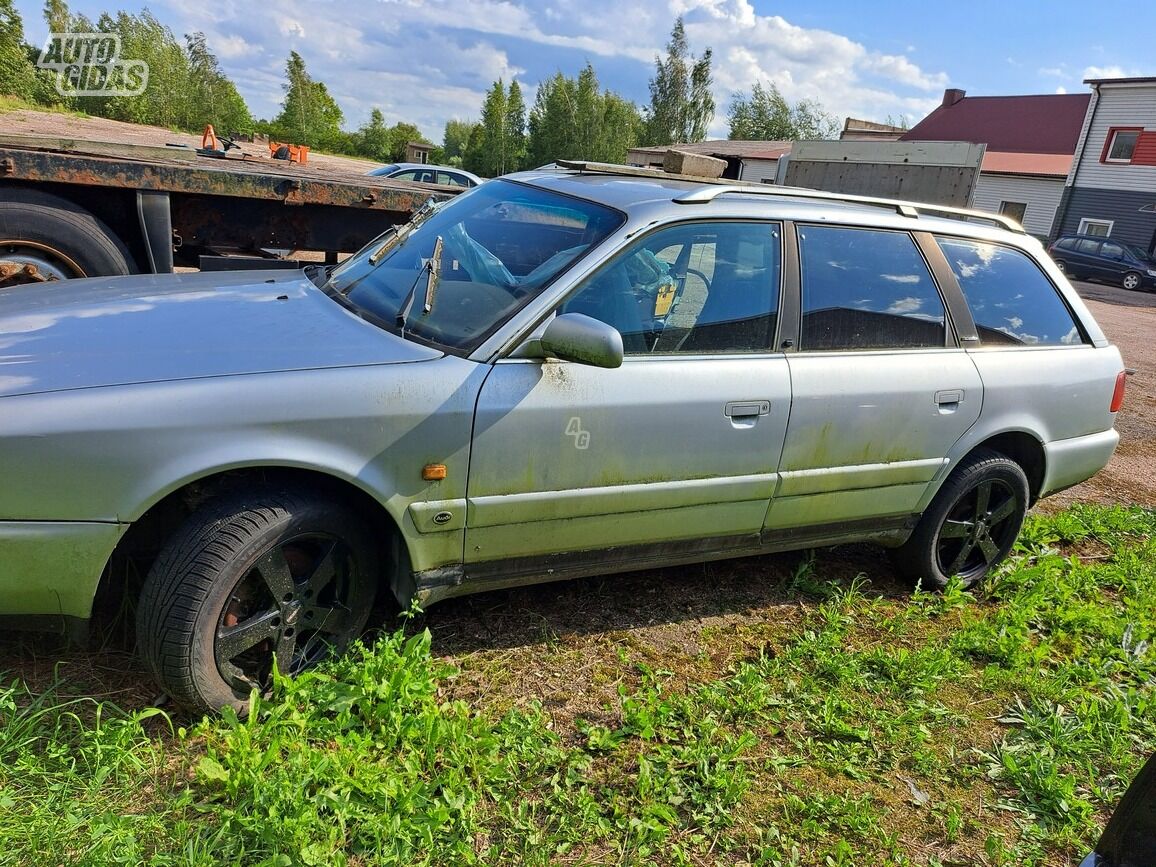 Audi A6 C4 2,5 tdi quattro 1996 y parts