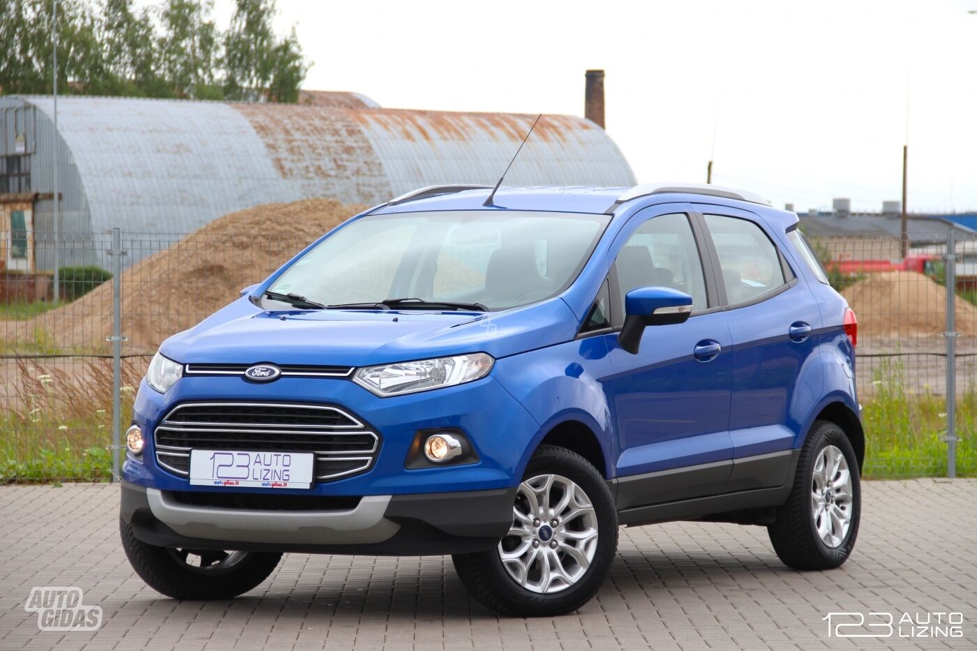 Ford EcoSport 2015 y Off-road / Crossover