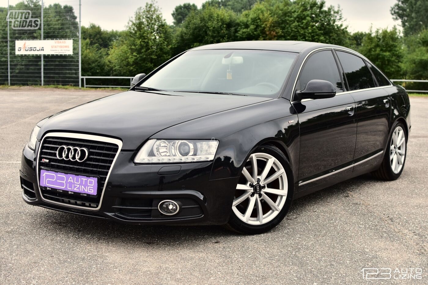 Audi A6 2010 г Седан