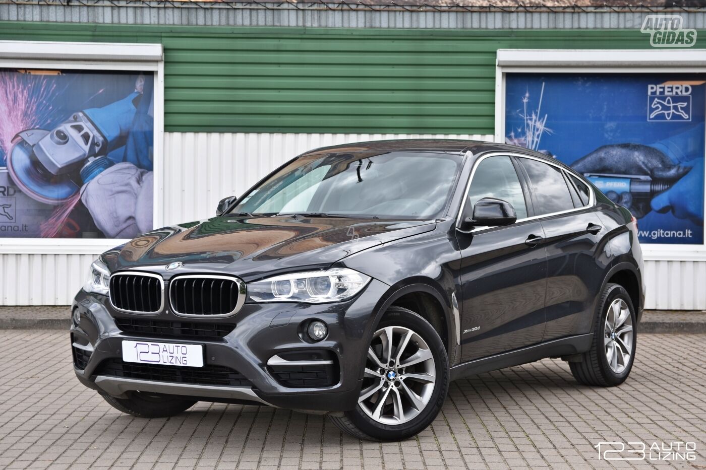 Bmw X6 2015 г Внедорожник / Кроссовер