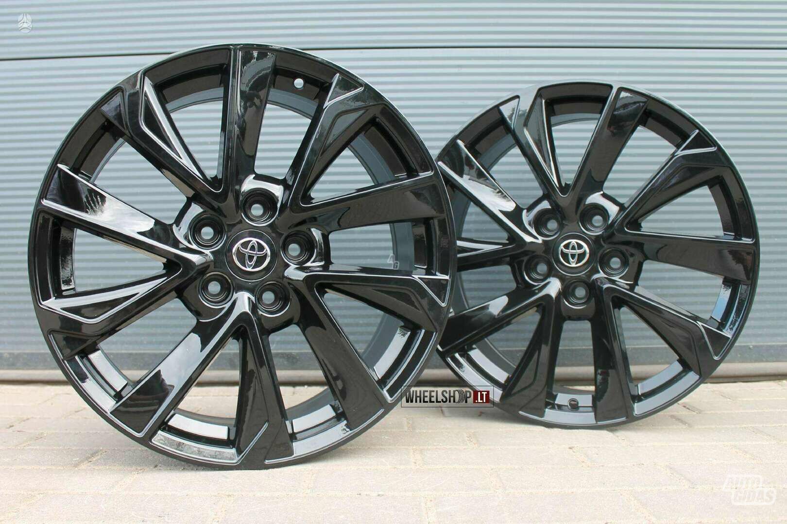 Toyota EU-B5463 Style gloss light alloy R18 rims