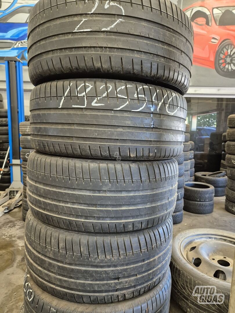 R19 summer tyres passanger car