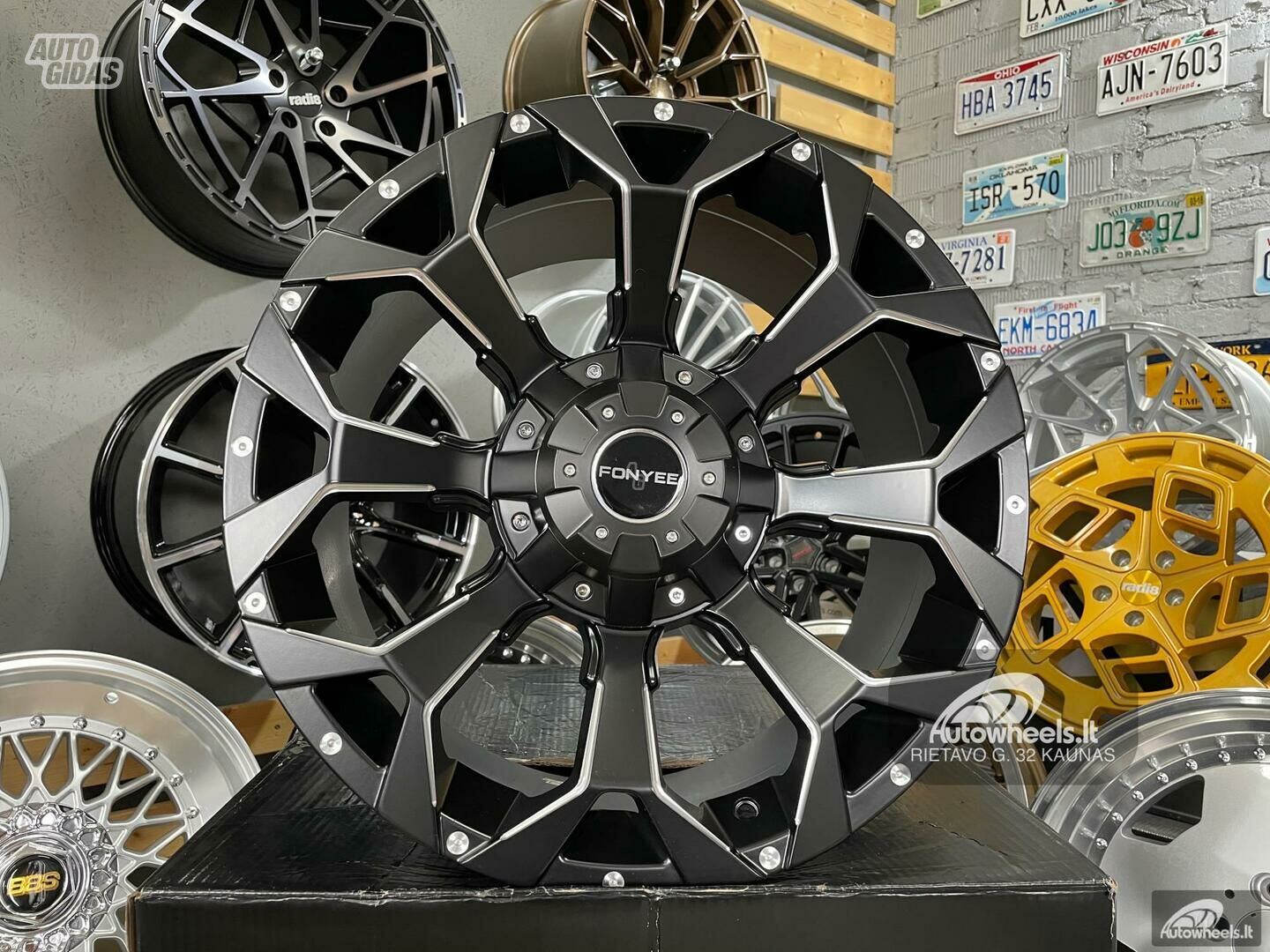 Autowheels Vader 4x4 Off Road Style F150 lengvojo lydinio R18 ratlankiai