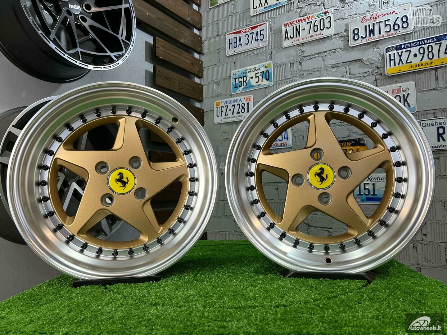 Autowheels Ferrari 348TS JDM E30 VW Bronz lengvojo lydinio R15 ratlankiai