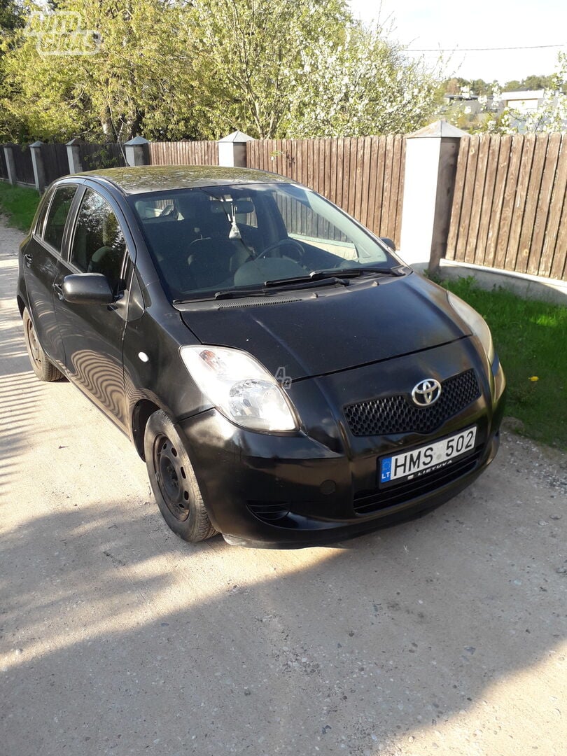 Toyota Yaris Luna 2008 y