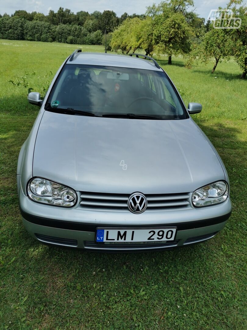 Volkswagen Golf 2004 m Universalas