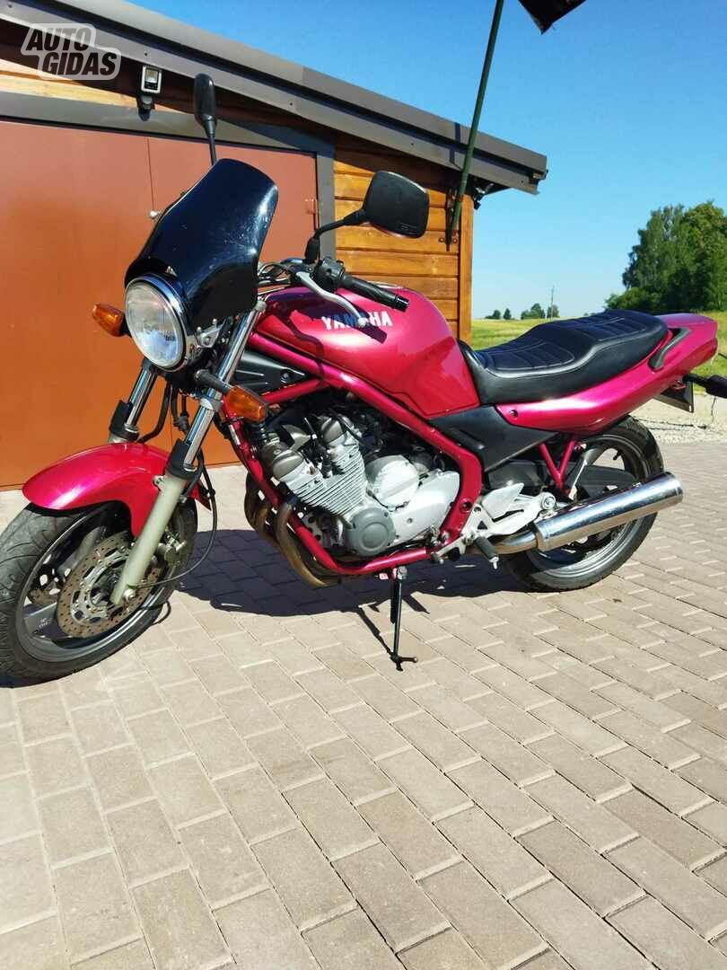 Yamaha XJ 2000 m Klasikinis / Streetbike motociklas