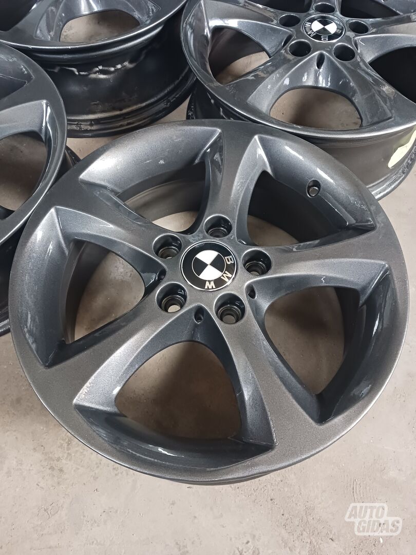 BMW light alloy R17 rims