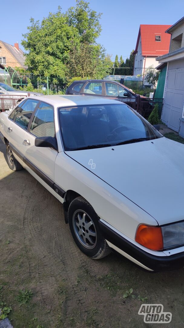 Audi 100 CC 1984 г