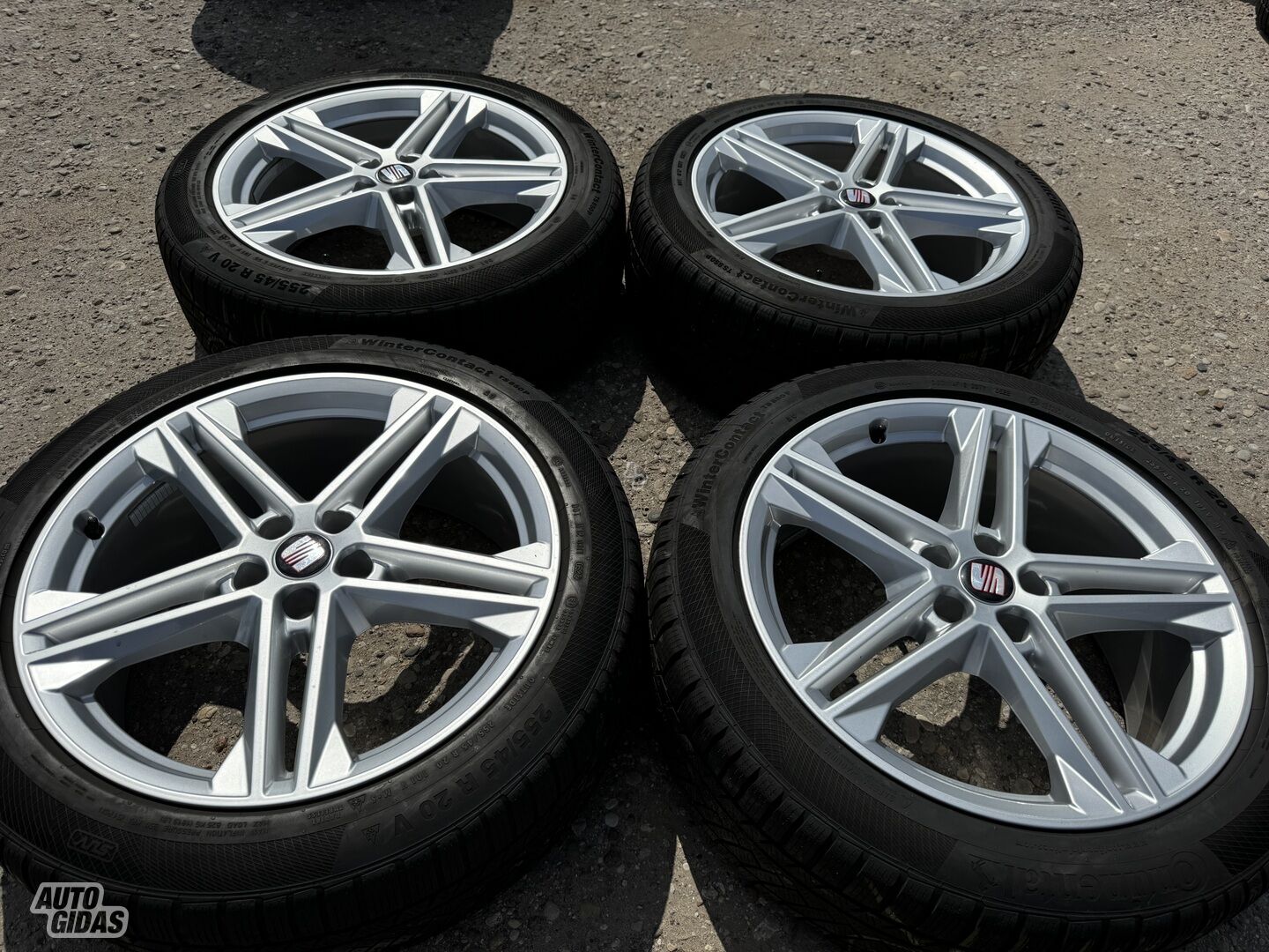 Seat Siunciam, 8J ET39 Tarraco light alloy R20 rims