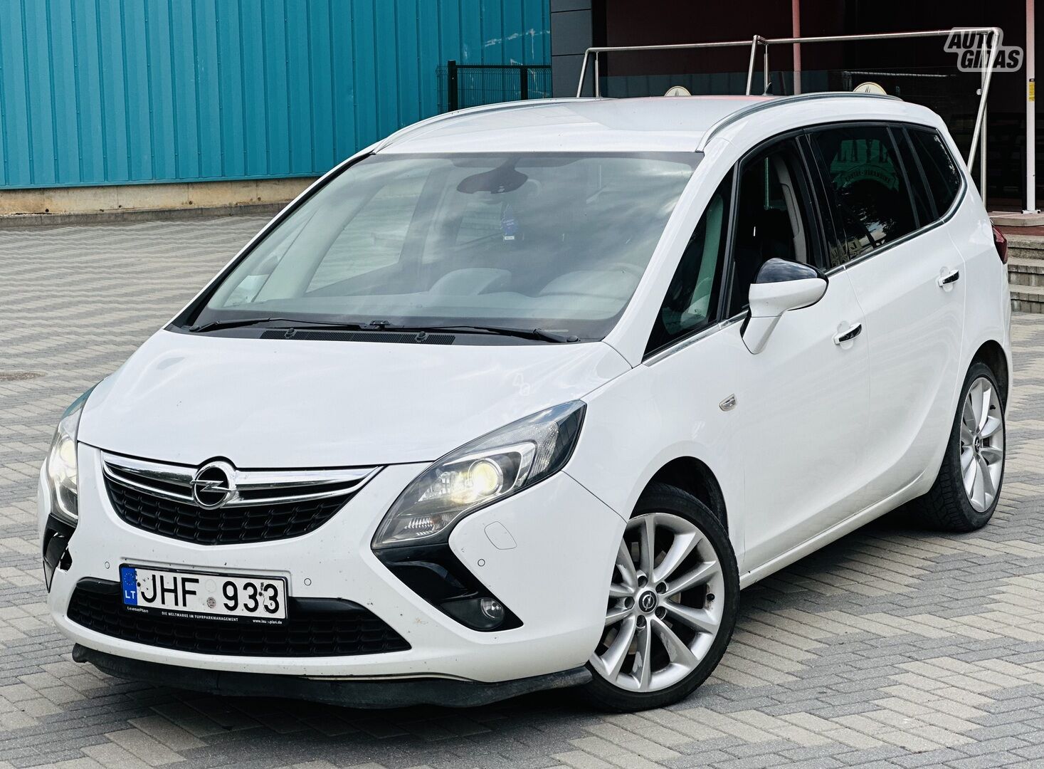 Opel Zafira 2013 г Минивэн