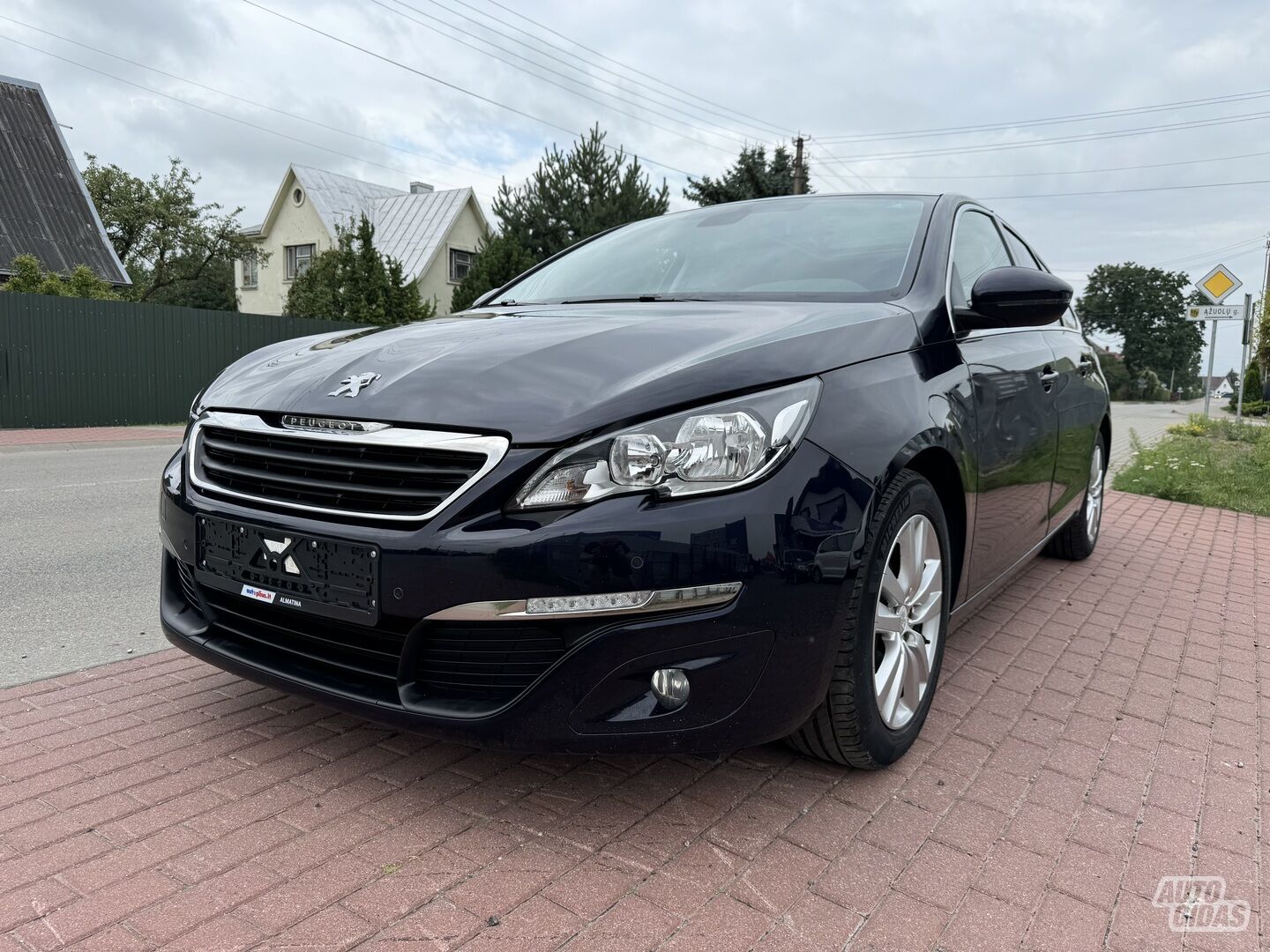 Peugeot 308 2014 y Wagon