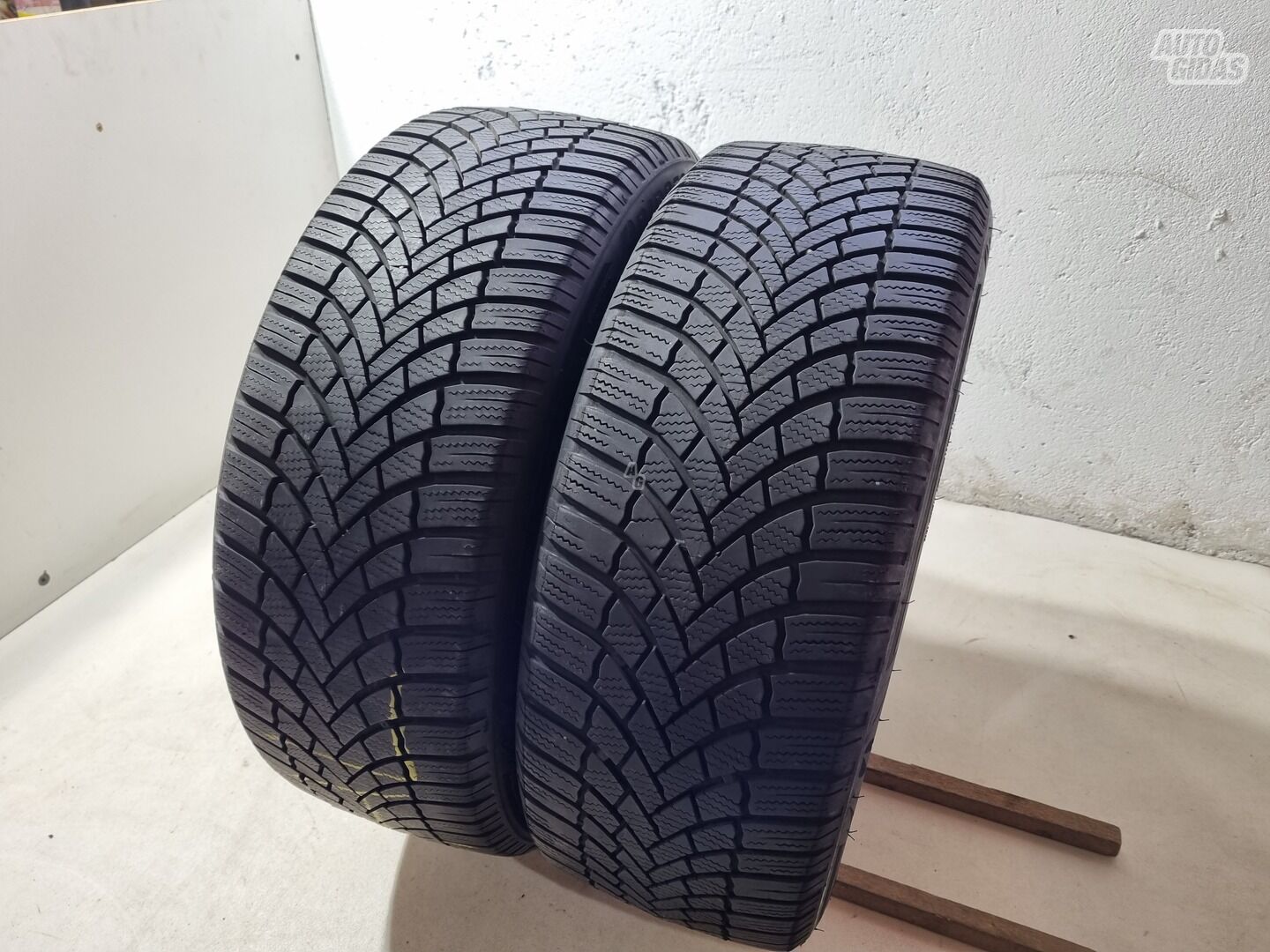 Bridgestone 6mm, 2020m R17 universal tyres passanger car