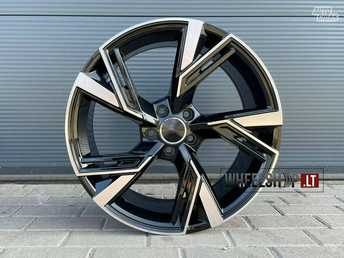 Audi EU-B1571 Balck Style light alloy R18 rims