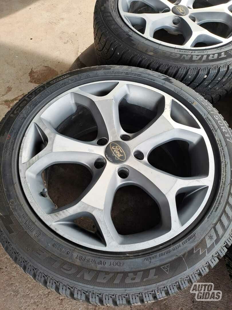 Ford light alloy R17 rims