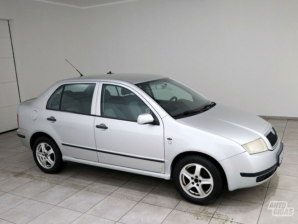 Skoda Fabia 2002 m Sedanas