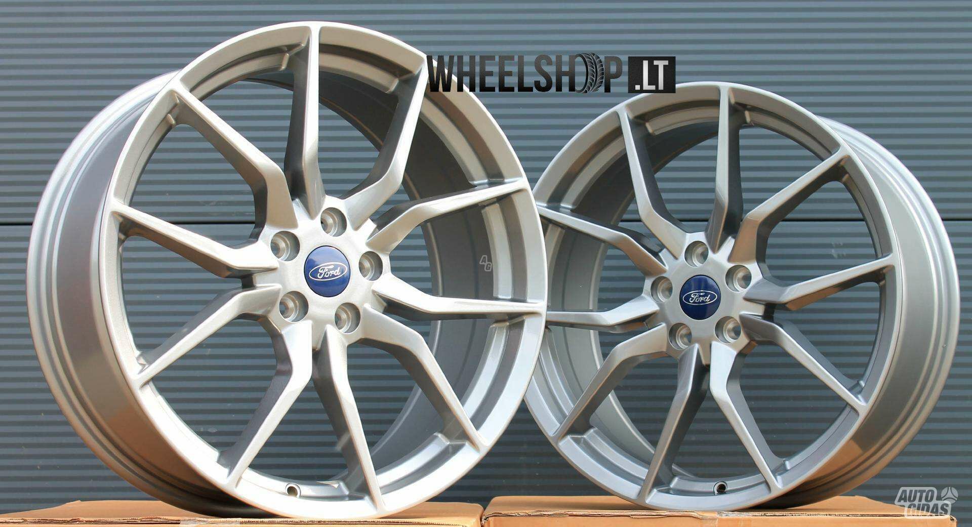 Ford Focus FRD3 Style Light grey light alloy R19 rims