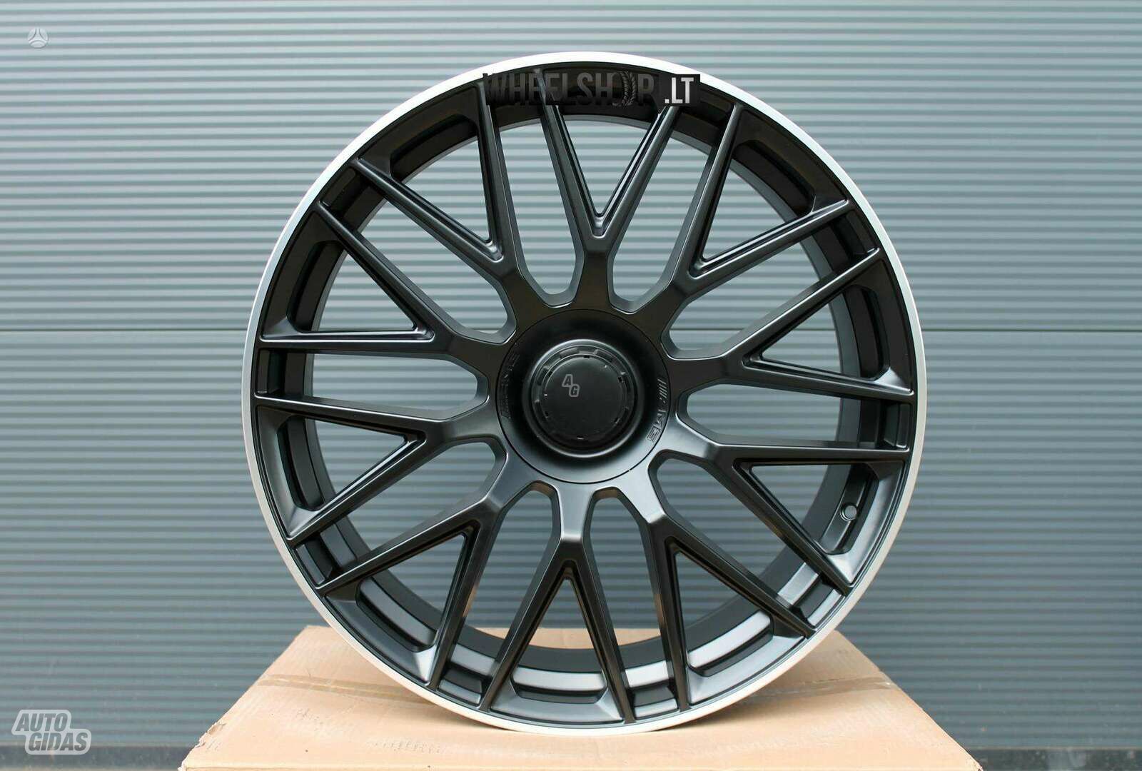 Mercedes-Benz EU-B1766 MBPL light alloy R22 rims