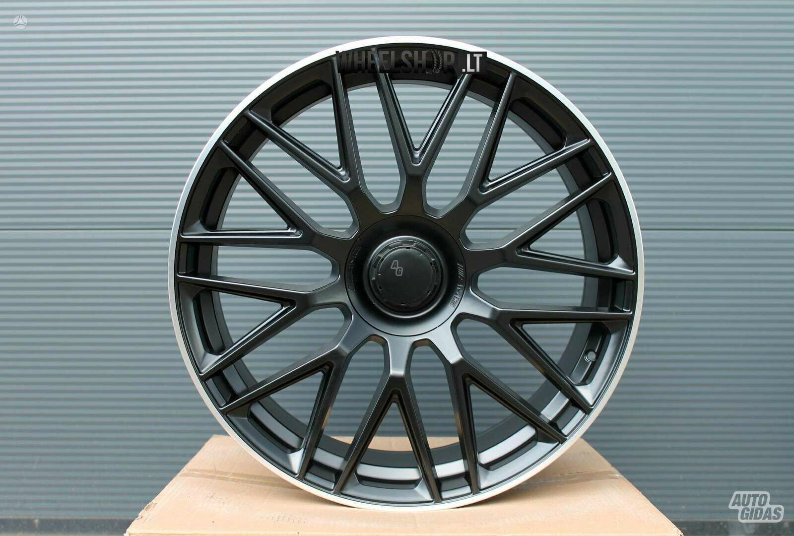 Mercedes-Benz EU-B1766 Black Matt light alloy R22 rims