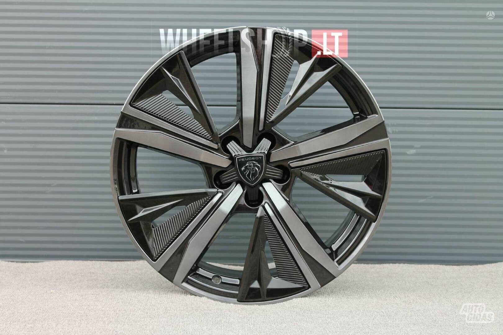 Peugeot EU-Y1187 Style Tinted light alloy R18 rims