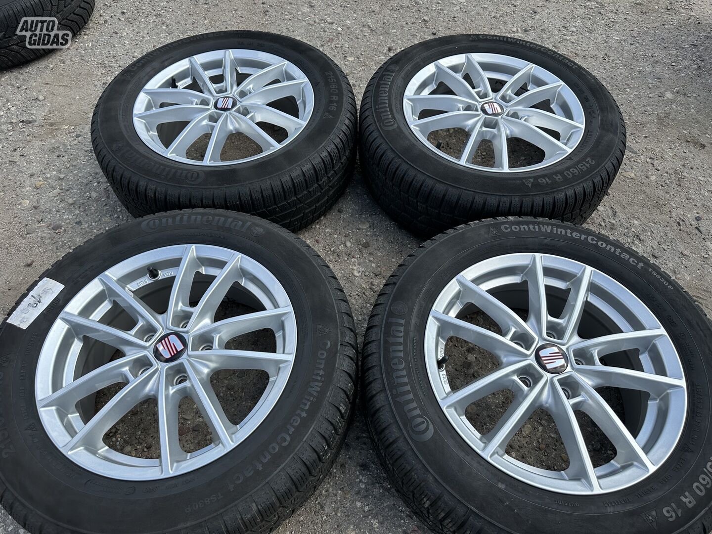 Seat Siunciam, 6.5J ET45 light alloy R16 rims