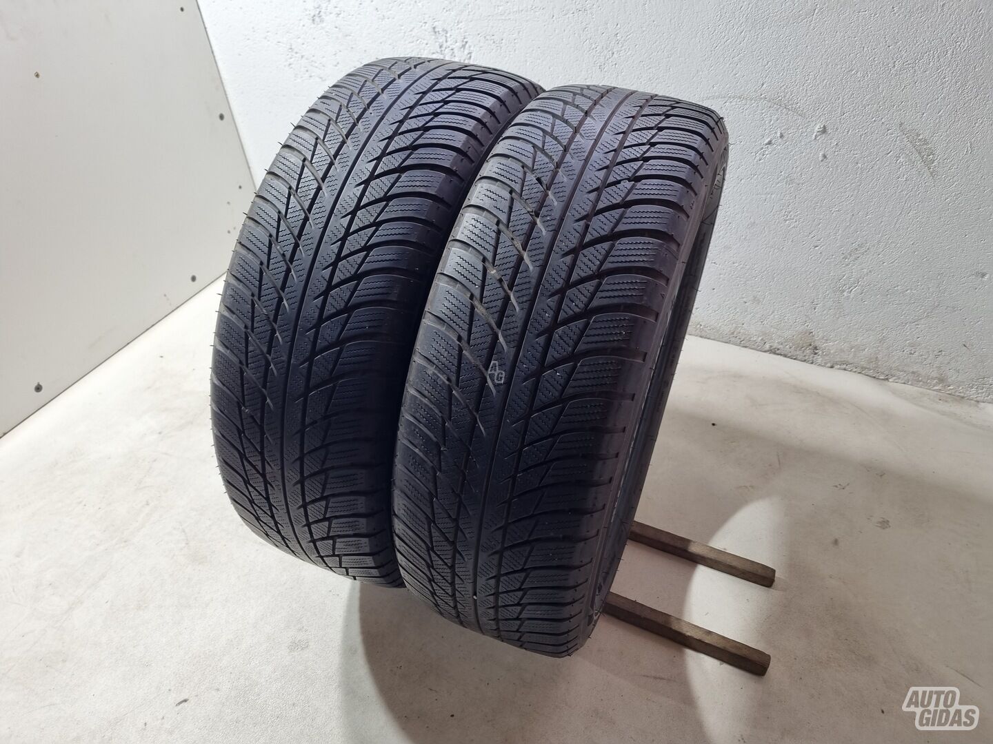 Bridgestone 5-6mm R17 universal tyres passanger car